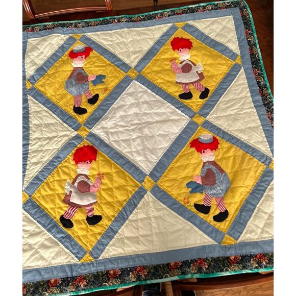 Handmade Hand Sewn Raggedy Ann and Andy Baby Crib Quilt 46x46 Made In 2004 - Picture 1 of 12